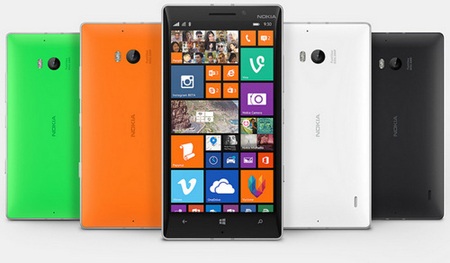 Lumia 930 là phiên bản quốc tế của 929 với thiết kế khung viền kim loại nhưng sở hữu vỏ màu sặc sỡ hơn.